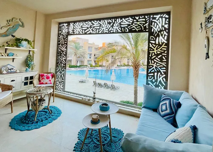 Kitesurfer Shared House, Pool View & Access Hurgada